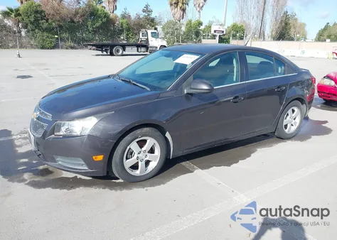 2013 Chevrolet Cruze 1Lt Auto из США, поврежденный, VIN 1G1PC5SB1D7284827